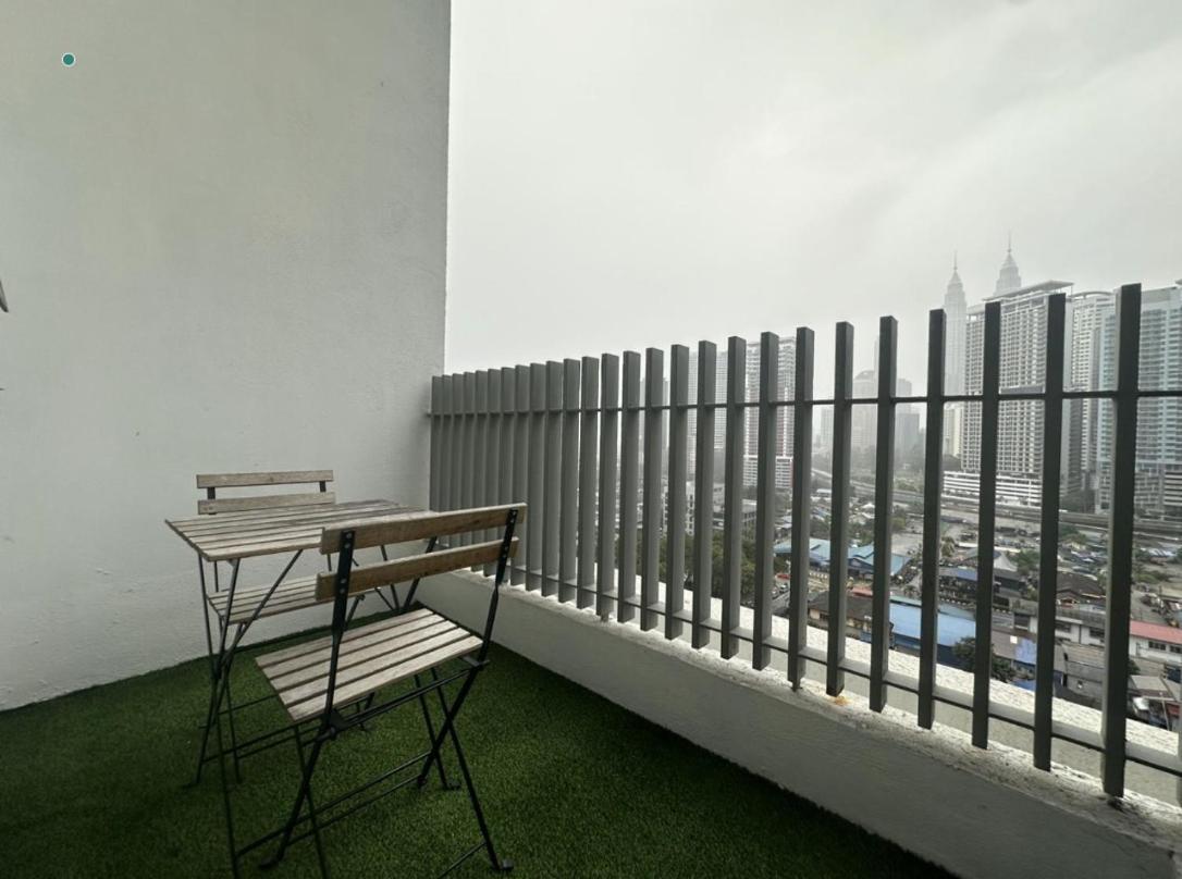Greystone Colony Klcc Apartment Kuala Lumpur Exterior photo